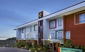 Zizz Convention Hotel